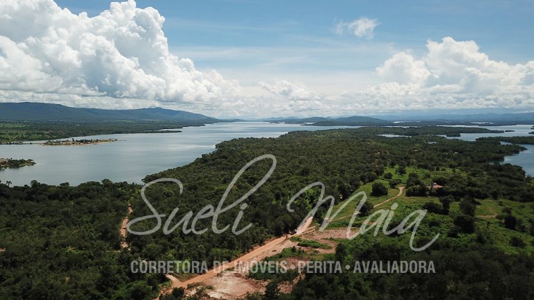 Área urbana ideal p/ loteamento de frente para o lago de Minaçu/GO