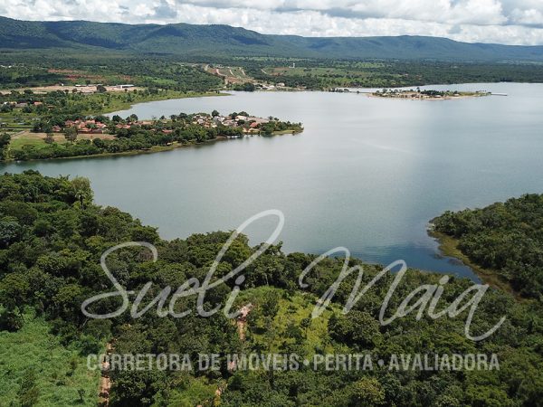Área urbana ideal p/ loteamento de frente para o lago de Minaçu/GO