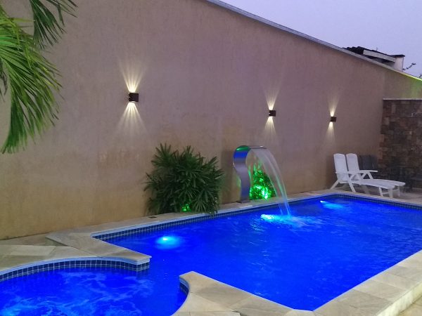 Casa espetacular c/ 4 quartos, home office e piscina