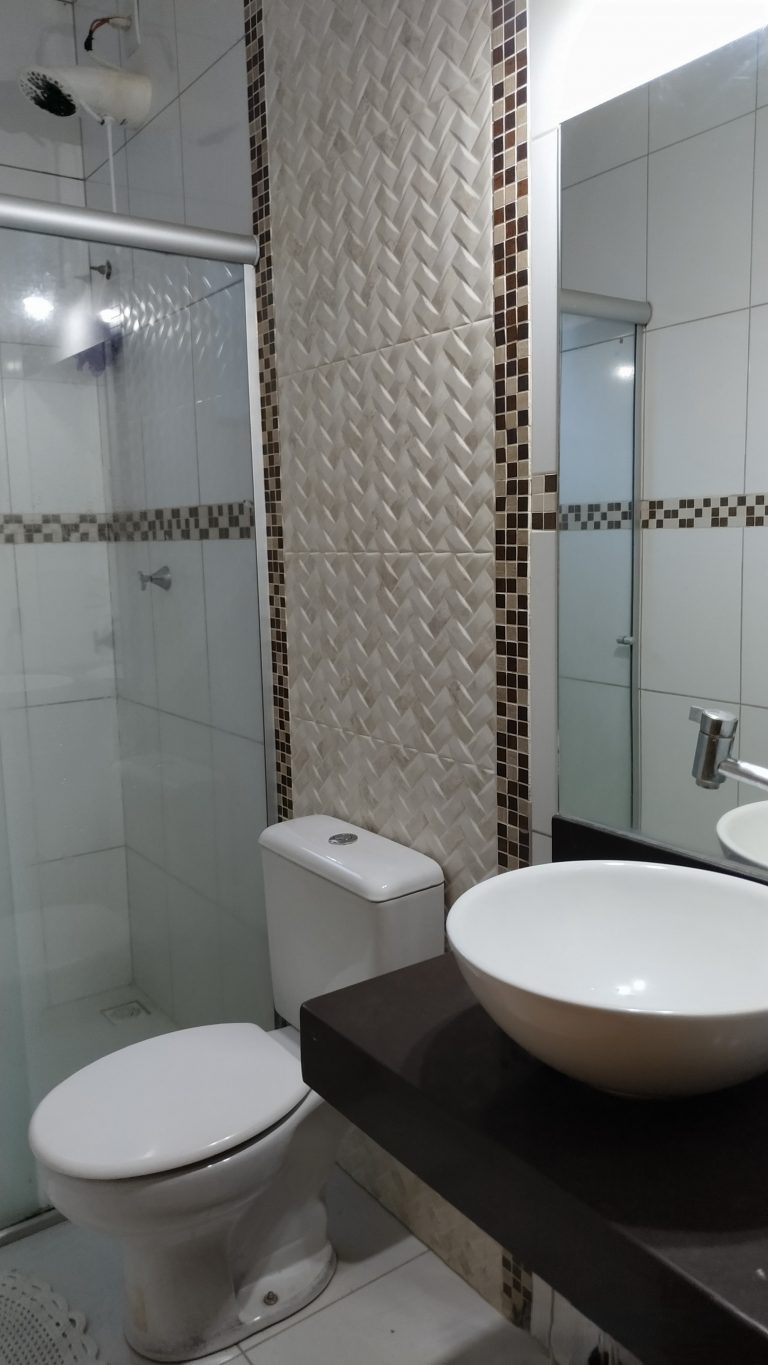 LINDA CASA na beira do lago – A 5km da cidade LINDA CASA na beira do lago – A 5km da cidade