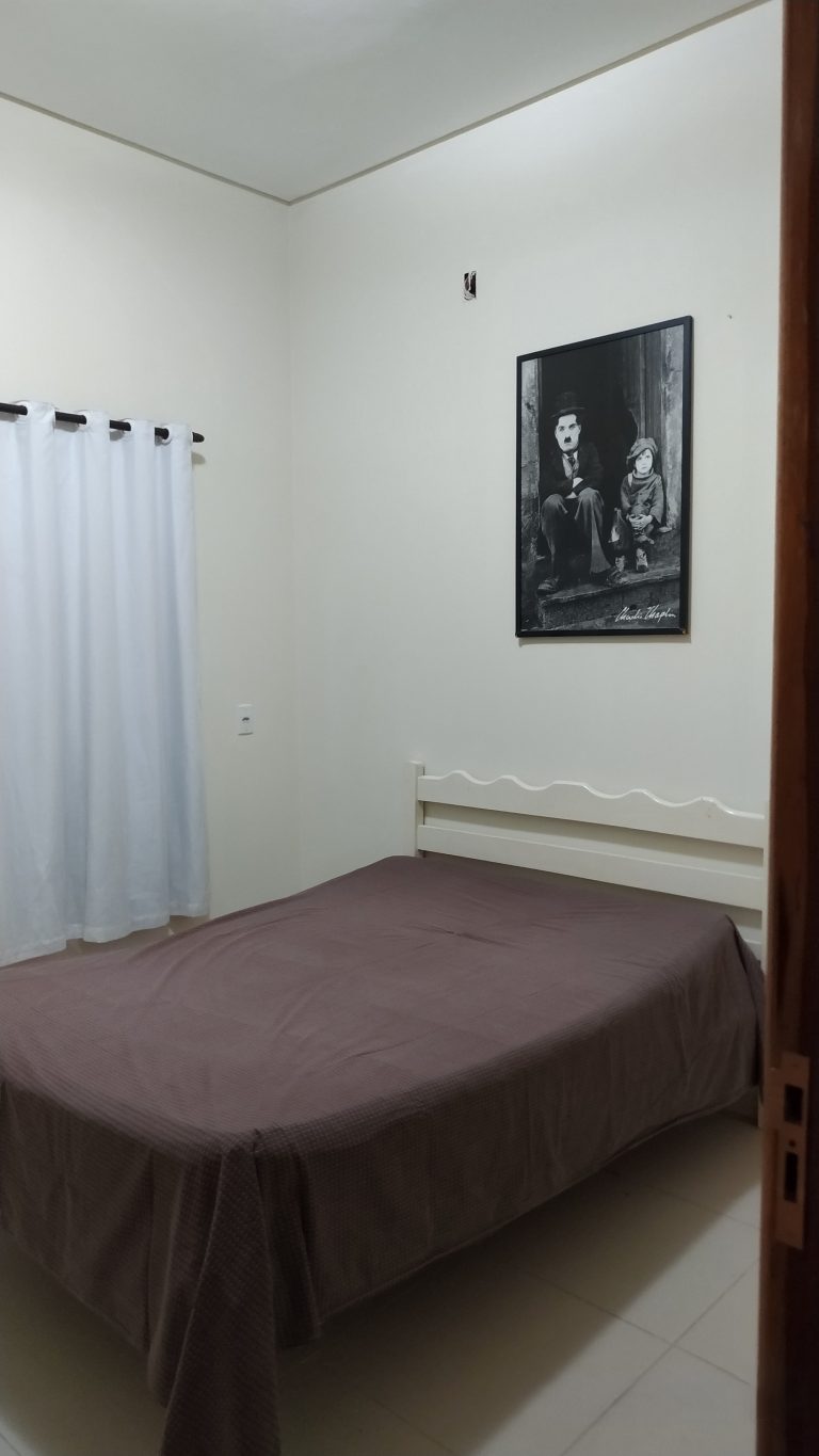 LINDA CASA na beira do lago – A 5km da cidade LINDA CASA na beira do lago – A 5km da cidade