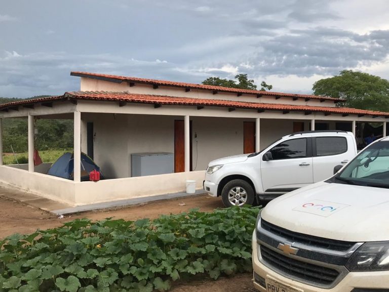 Fazenda 217 ha (45 alq) em Cavalcante divisa c/ Minaçu/GO