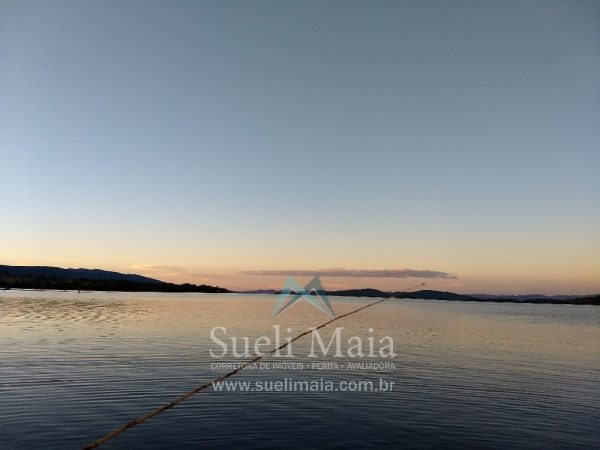 Cantinho do paraíso – à beira do Lago de Cana Brava – Minaçu/GO