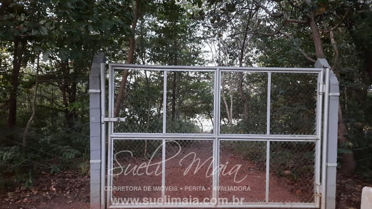 CHÁCARA C/ SOBRADO – NA BEIRA DO LAGO – 4.079,94 M² CHÁCARA C/ SOBRADO – NA BEIRA DO LAGO – 4.079,94 M²