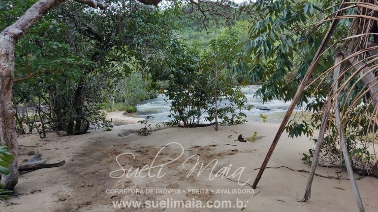 FAZENDA DE 370 ALQ P/ PECUÁRIA- MINAÇU/GO (1800HA)