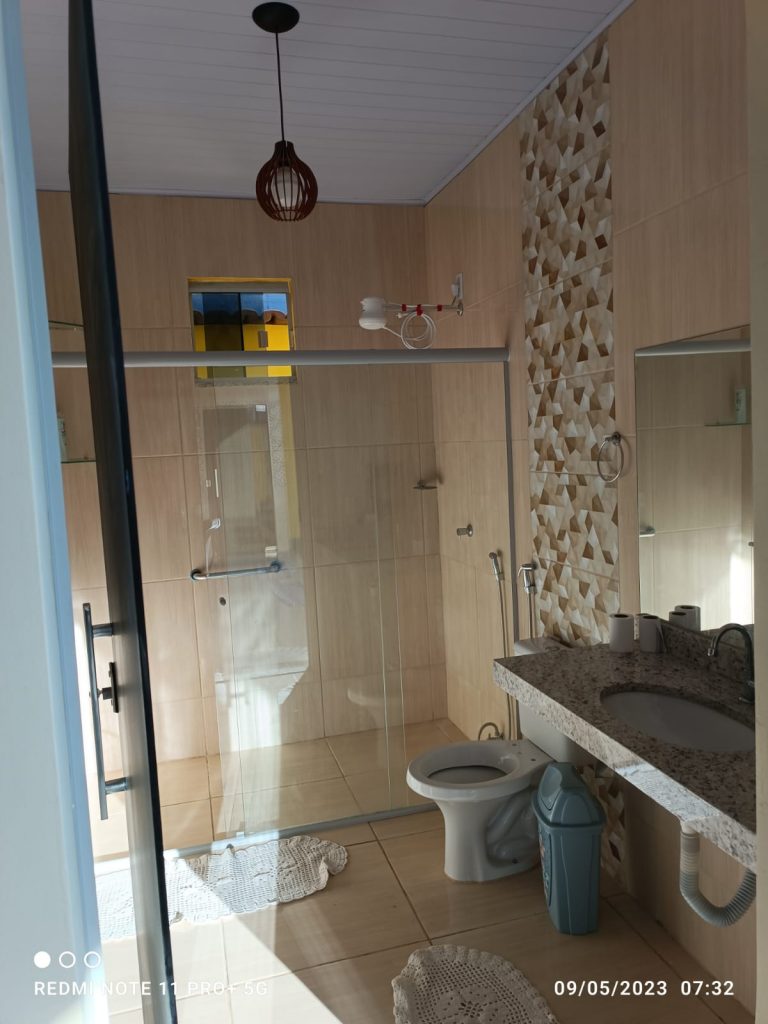 Espaço com edícula e piscina Espaço com edícula e piscina