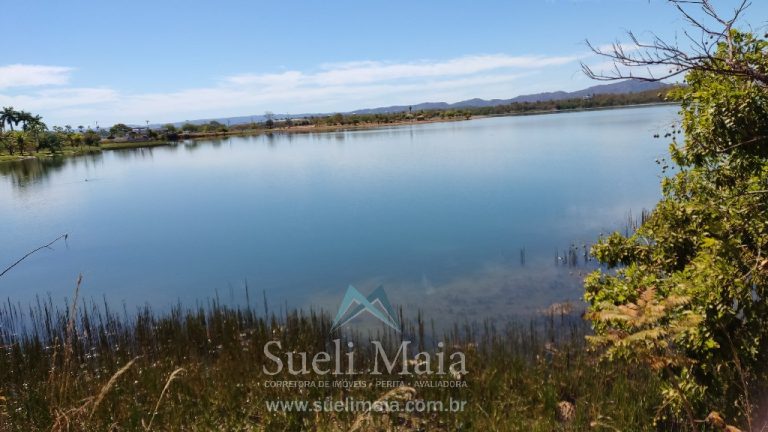 TERRENO 1200m² NA ÁREA URBANA – BEIRA LAGO – NO ASFALTO TERRENO 1200m² NA ÁREA URBANA – BEIRA LAGO – NO ASFALTO