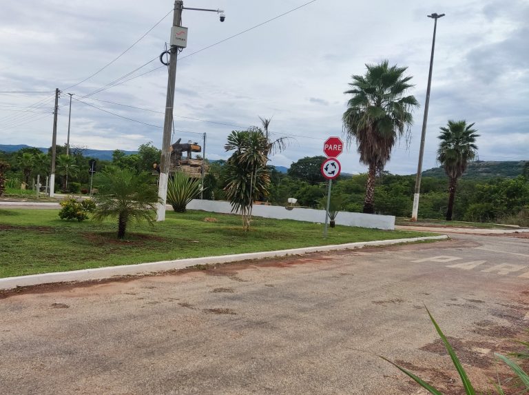 Terreno na entrada da Praia do Sol – 650m²