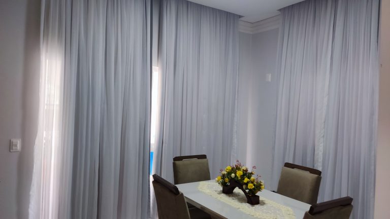 A sua casa com piscina e 4 suítes A sua casa com piscina e 4 suítes