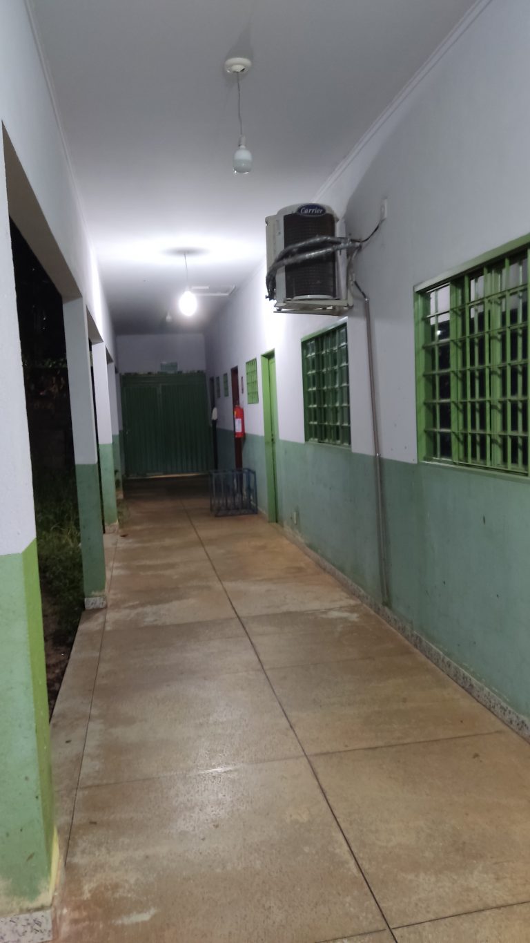 IMOVEL COMERCIAL P/ EMPRESA OU ESCOLA