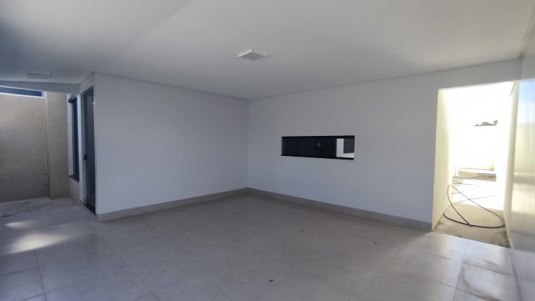 CASA NOVA E MODERNA – MINAÇU/GO CASA NOVA E MODERNA – MINAÇU/GO