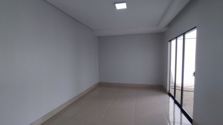 CASA NOVA E MODERNA – MINAÇU/GO CASA NOVA E MODERNA – MINAÇU/GO